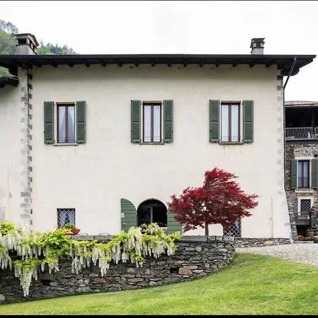 Del Lupo: Crown Of The Valtellina Villa