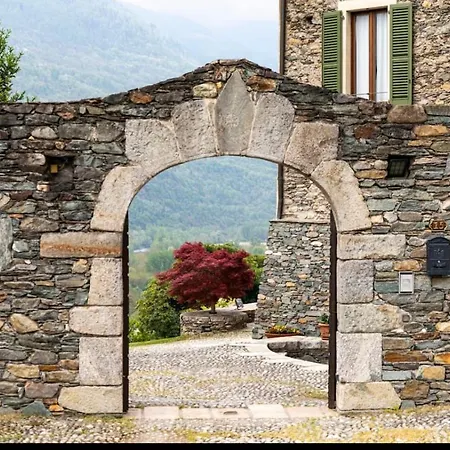Del Lupo: Crown Of The Valtellina * Tresenda