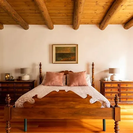 Del Lupo: Crown Of The Valtellina Villa